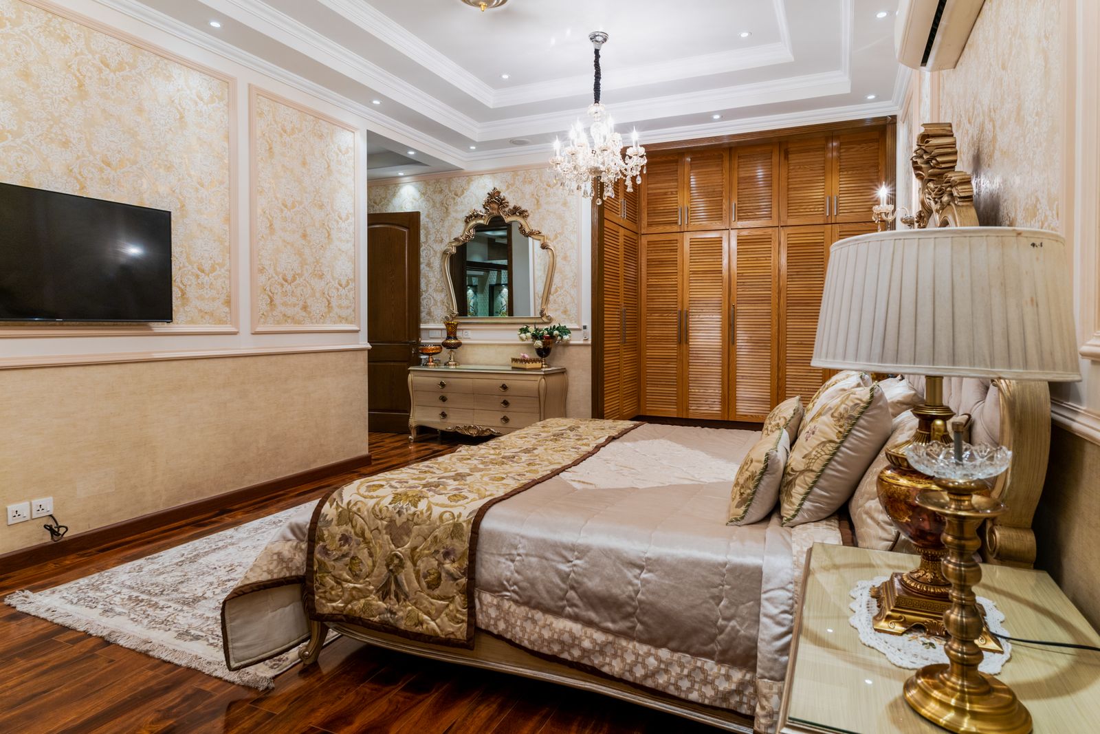 Chambre Lit Double — détail du lit
