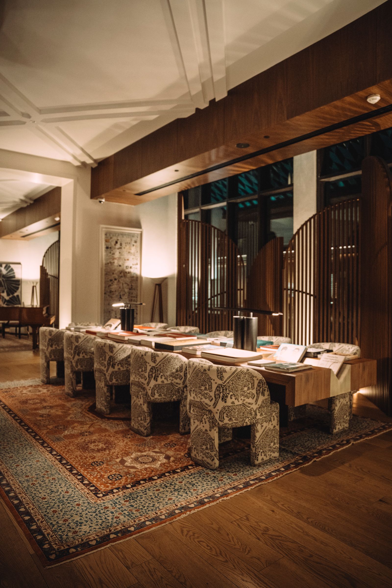 Réception élégante de l'hôtel
