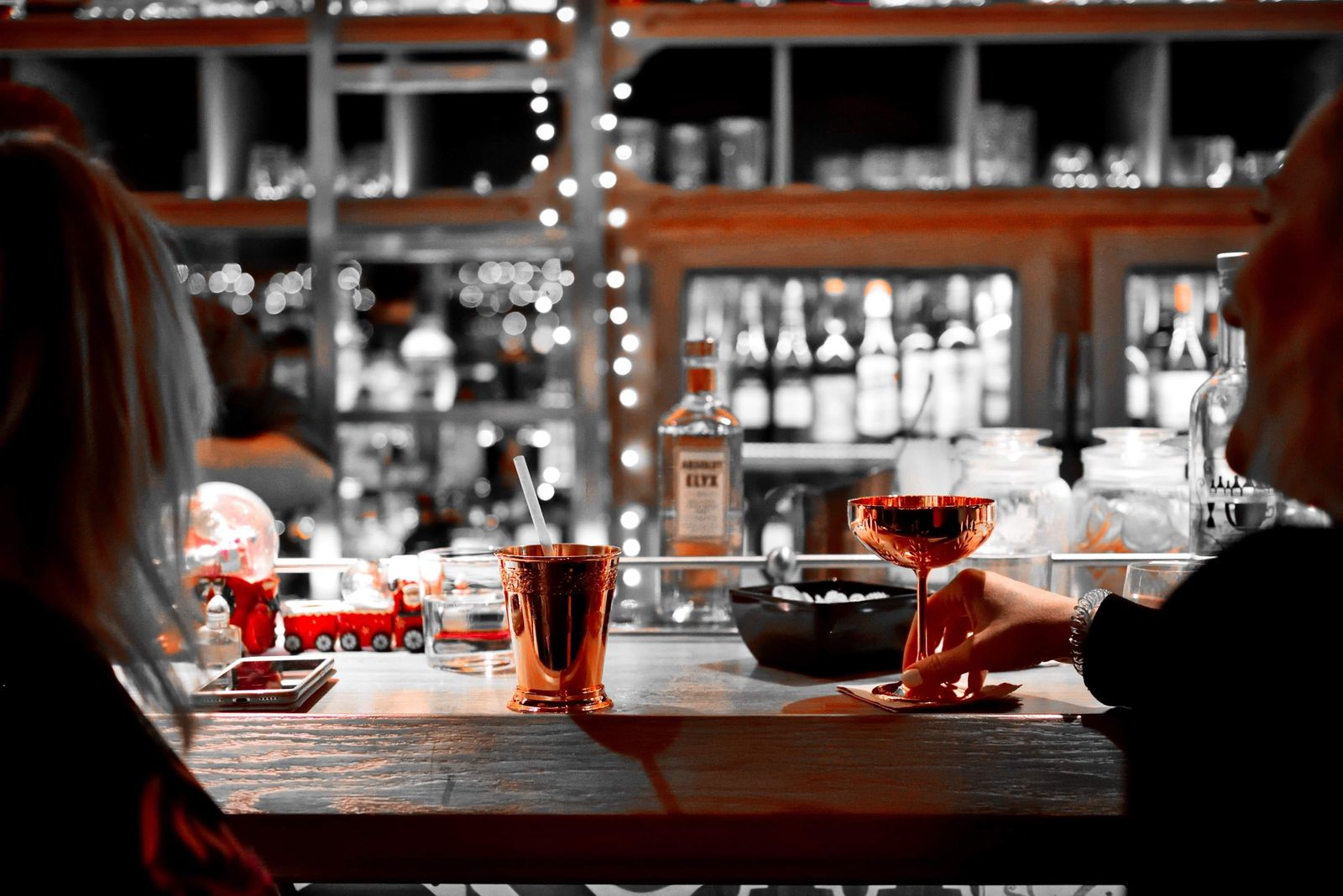 Ambiance du restaurant et bar